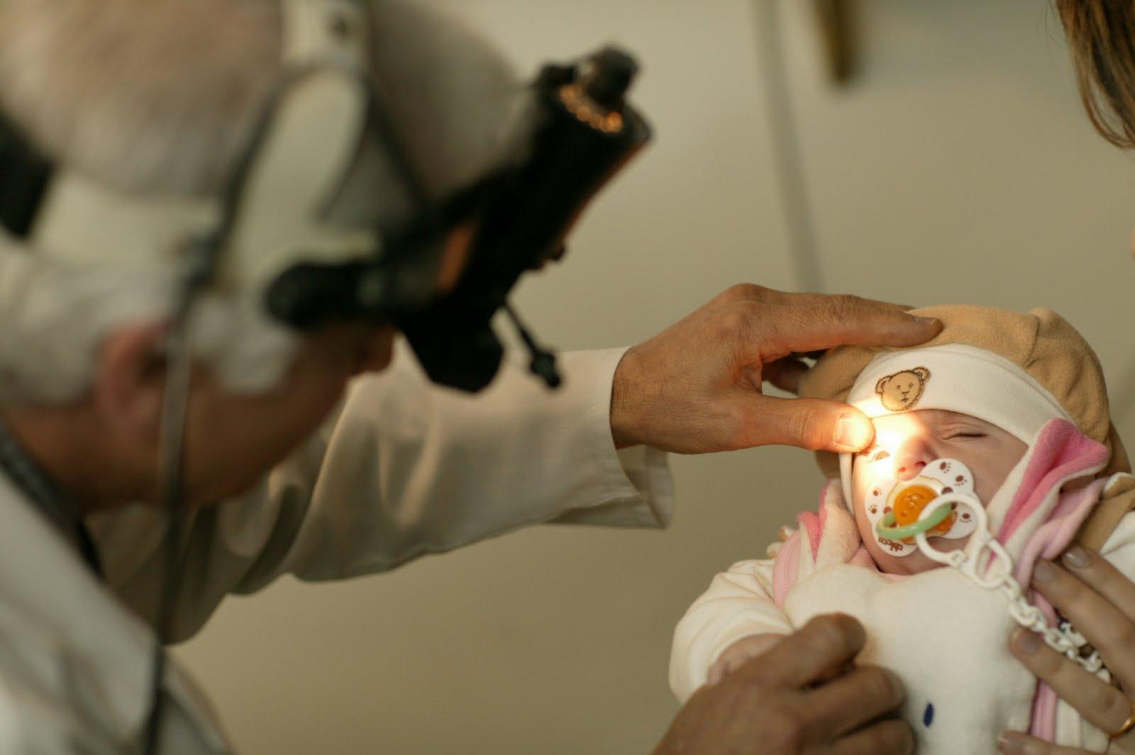 Офтальмоскопия младенцу