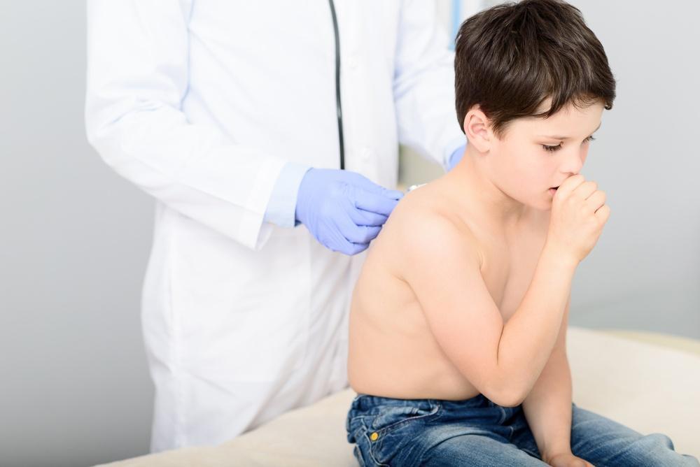 Мальчик на приеме у врача